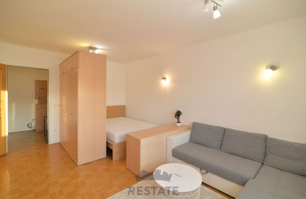 Lokacija: Ljubljana mesto, Bežigrad, Bežigrad