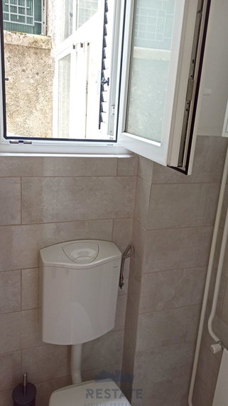 Lokacija: Hrvaška, Primorsko-goranska županija, Rijeka, Centar