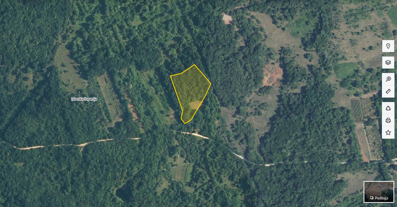 Lokacija: Hrvaška, Istarska županija, Raša, Kunj