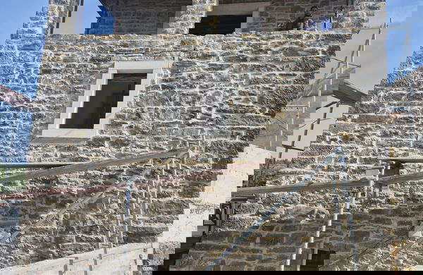 Lokacija: Hrvaška, Istarska županija, Buje, Momjan