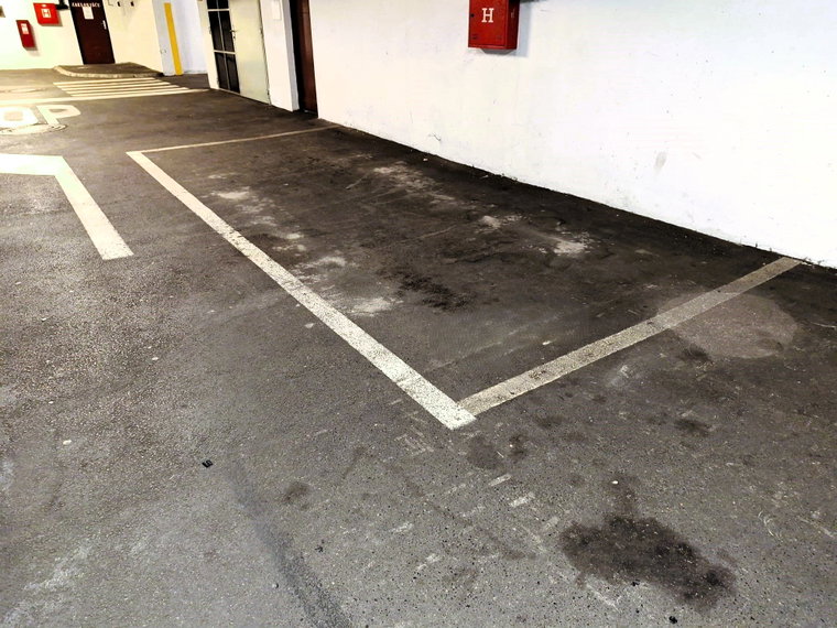 Lokacija: Ljubljana mesto, Bežigrad, Zupančičeva jama