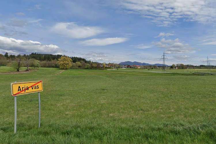 Location: Savinjska, Žalec, Ruše