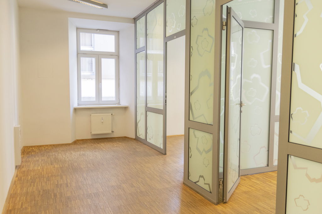 Poslovni prostor LJ. CENTER, NAZORJEVA ULICA