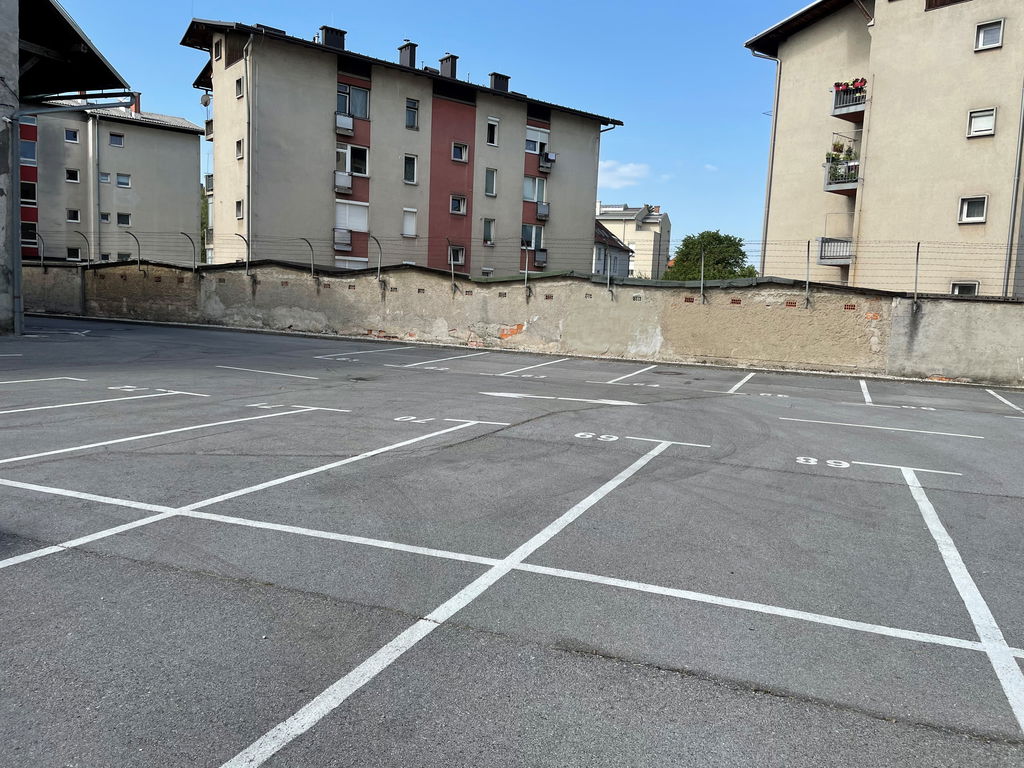 Garaža/Parkirni prostor LJ. CENTER, TOBAČNA ULICA