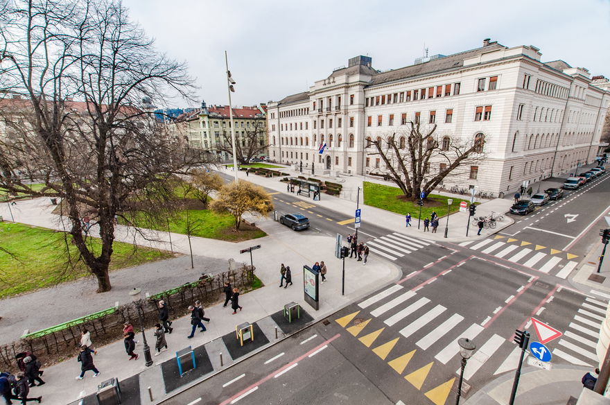 Lokacija: Ljubljana mesto, Center, Center