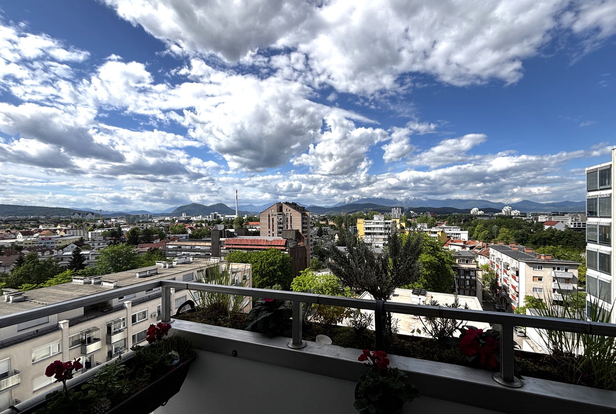 Lokacija: Ljubljana mesto, Bežigrad, Bežigrad
