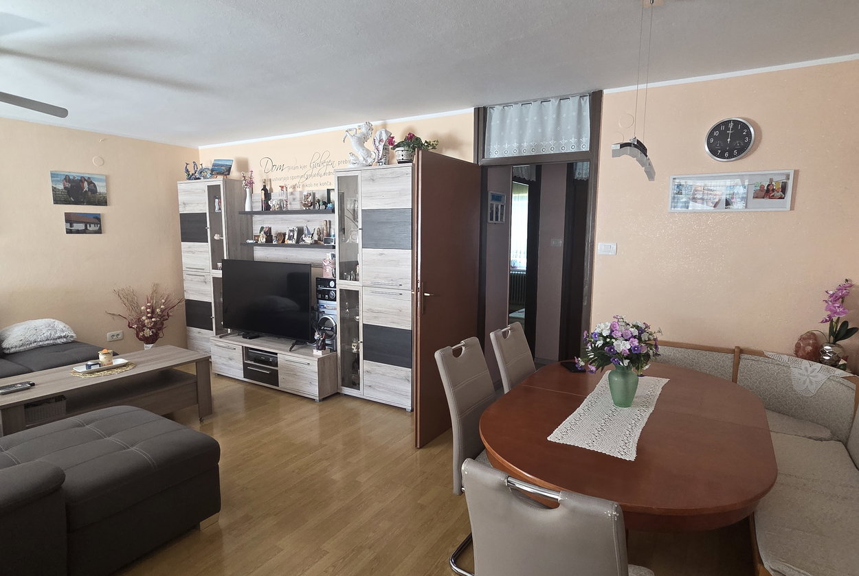 Lokacija: Ljubljana okolica, Vrhnika, Stara Vrhnika
