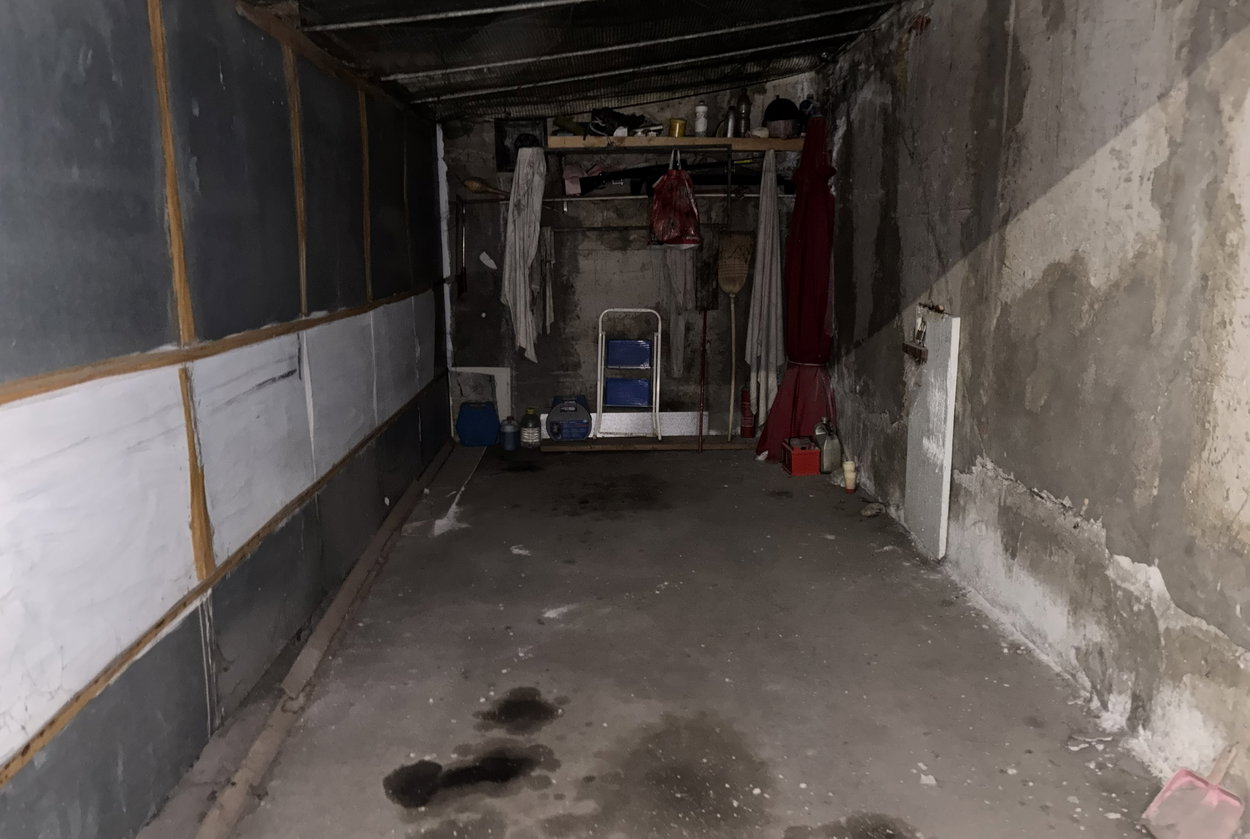 Lokacija: Ljubljana mesto, Bežigrad, Bratovševa ploščad