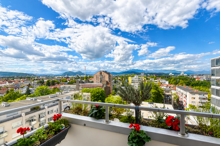 Ubicación: Ljubljana, Bežigrad, Bežigrad