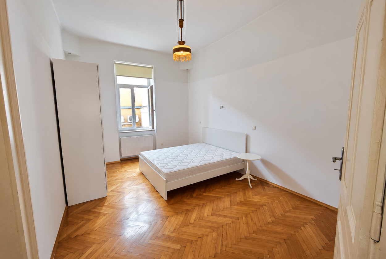 Lokacija: Ljubljana mesto, Center, Center