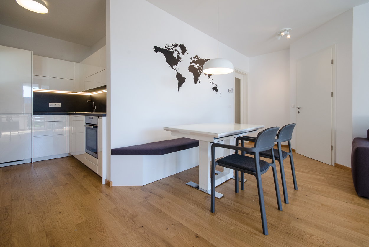 Lokacija: Ljubljana mesto, Moste-Polje, Zelena jama