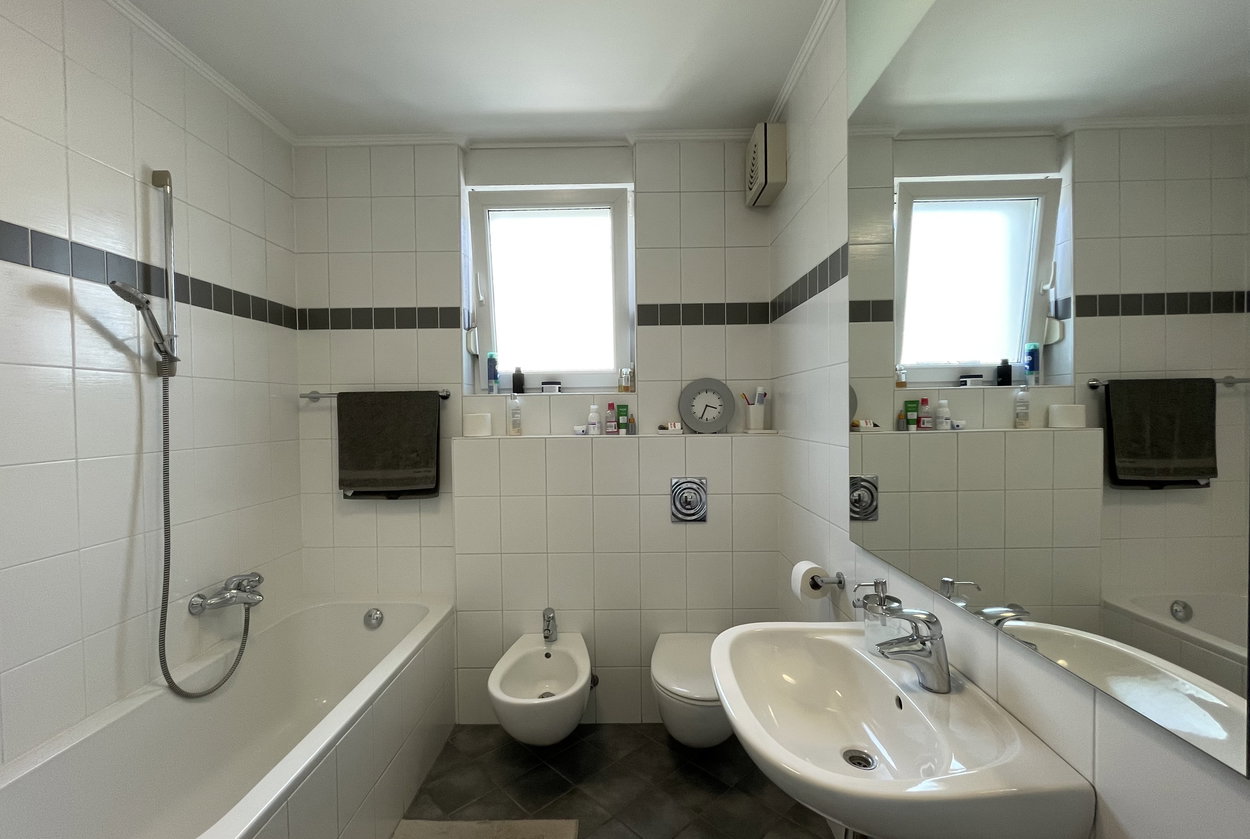 Lokacija: Ljubljana mesto, Vič-Rudnik, Brdo