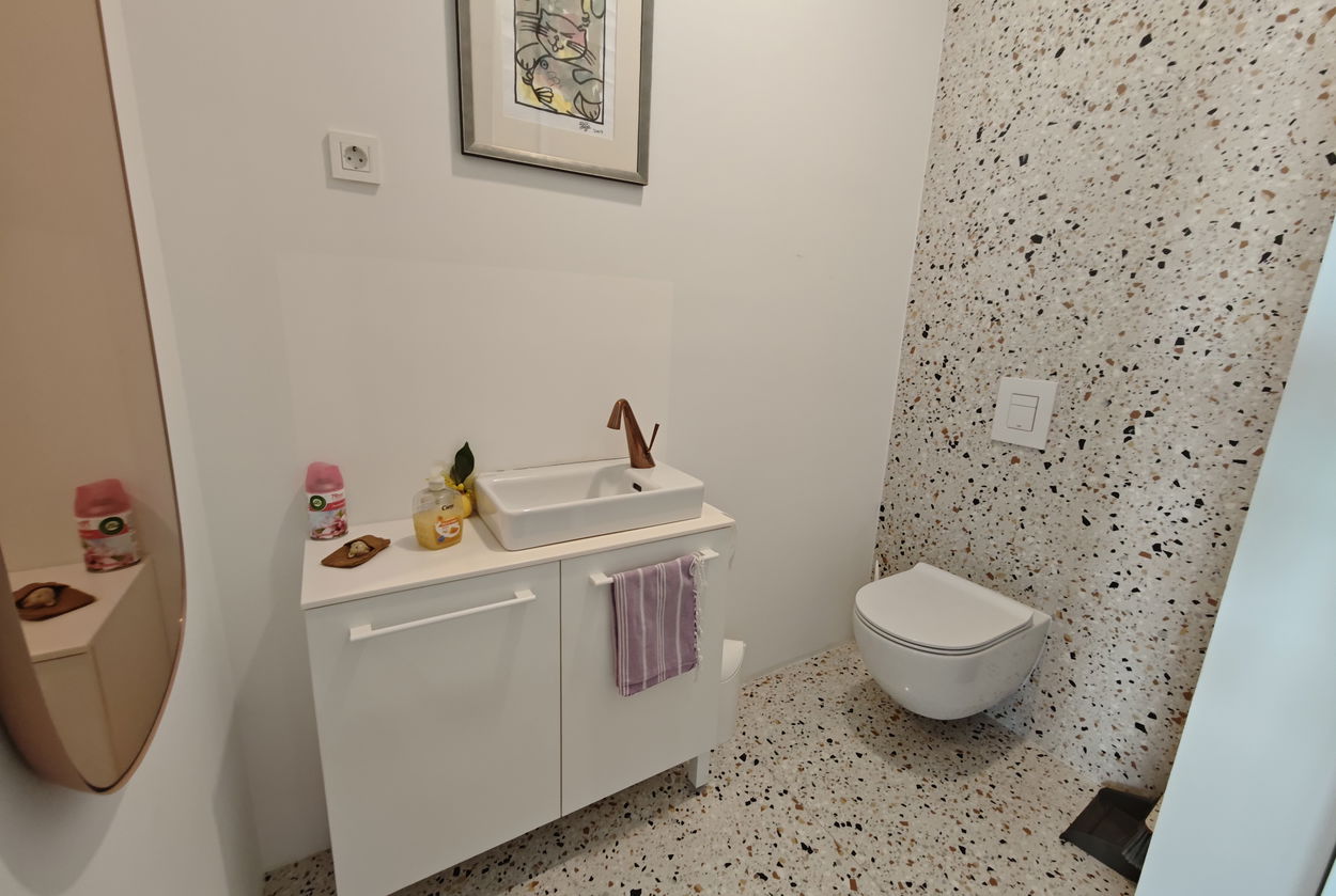 Lokacija: Ljubljana mesto, Center