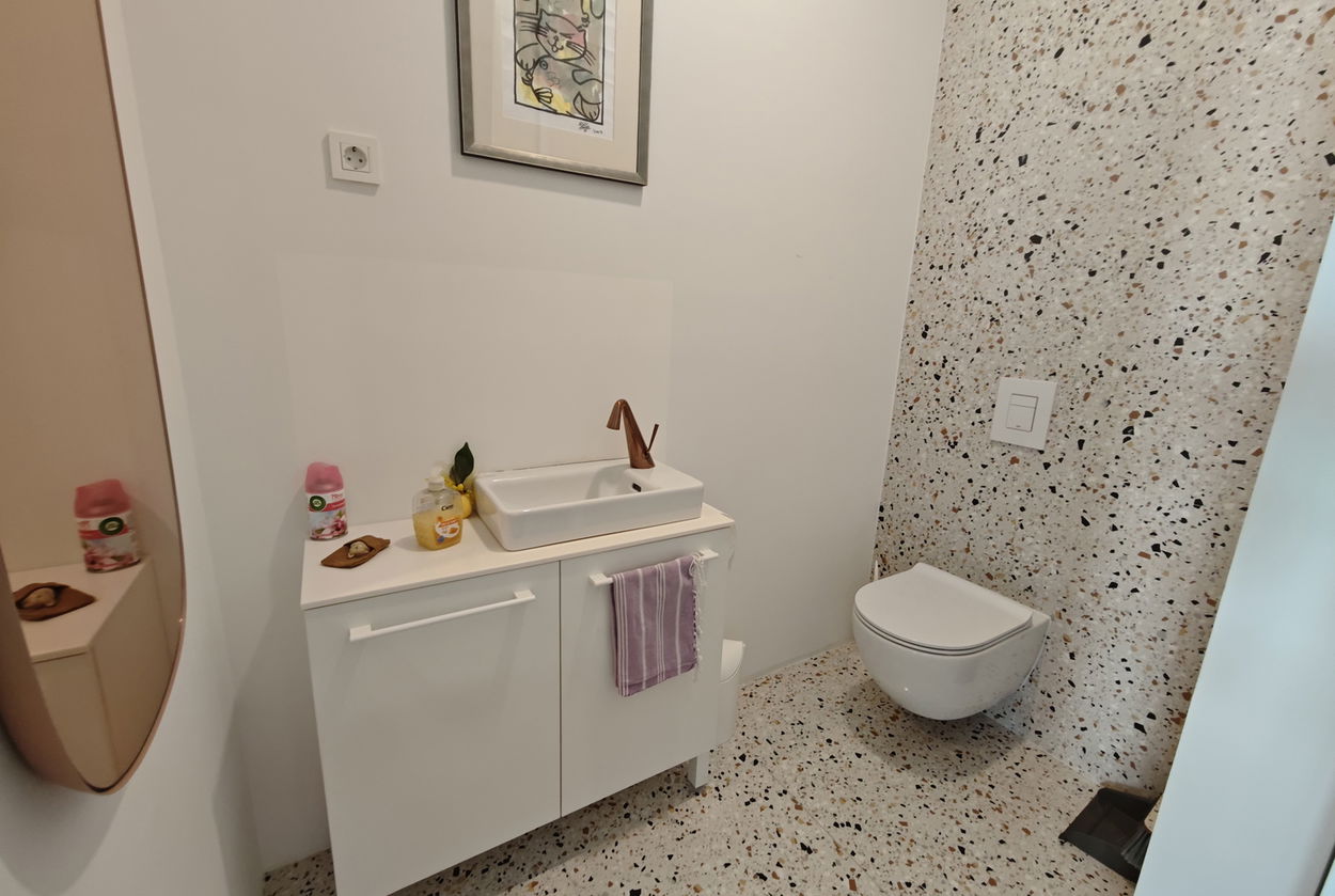 Lokacija: Ljubljana mesto, Center