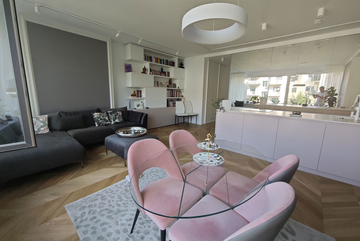 Lokacija: Ljubljana mesto, Center