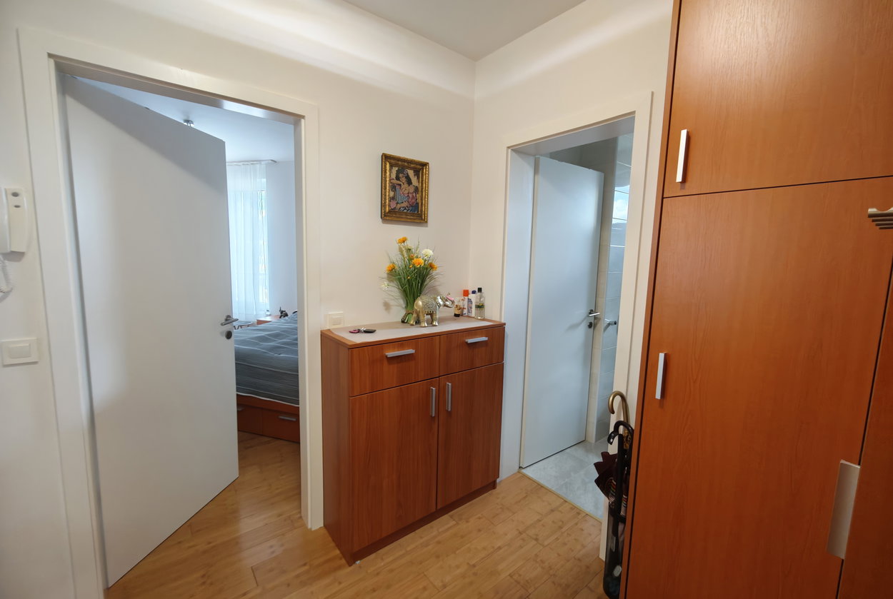 Lokacija: Ljubljana mesto, Bežigrad, Črnuče