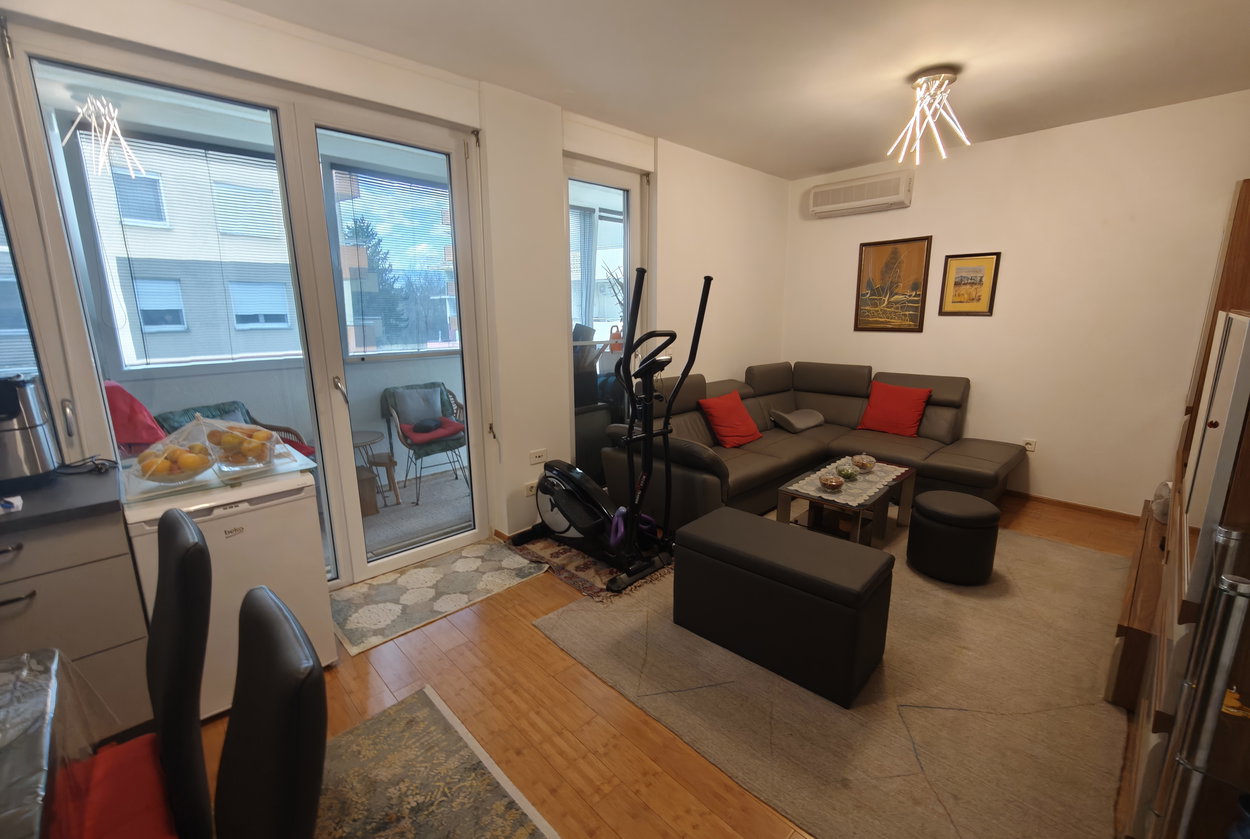 Lokacija: Ljubljana mesto, Bežigrad, Črnuče