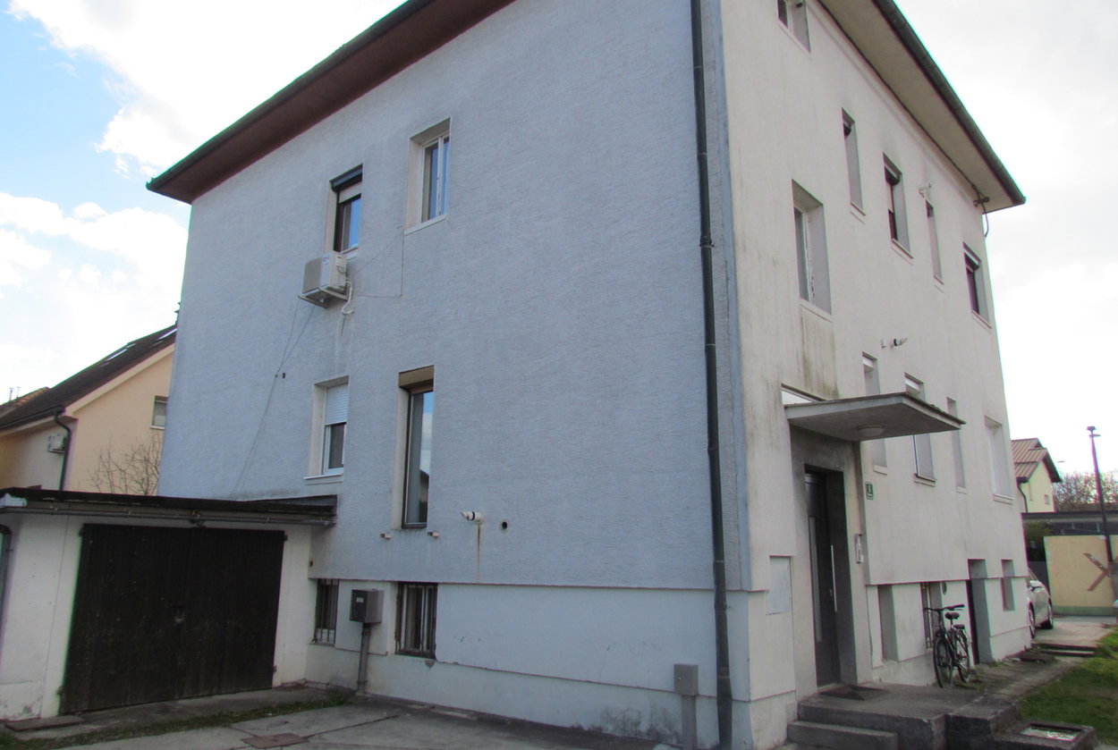 Lokacija: Ljubljana mesto, Moste-Polje, Moste