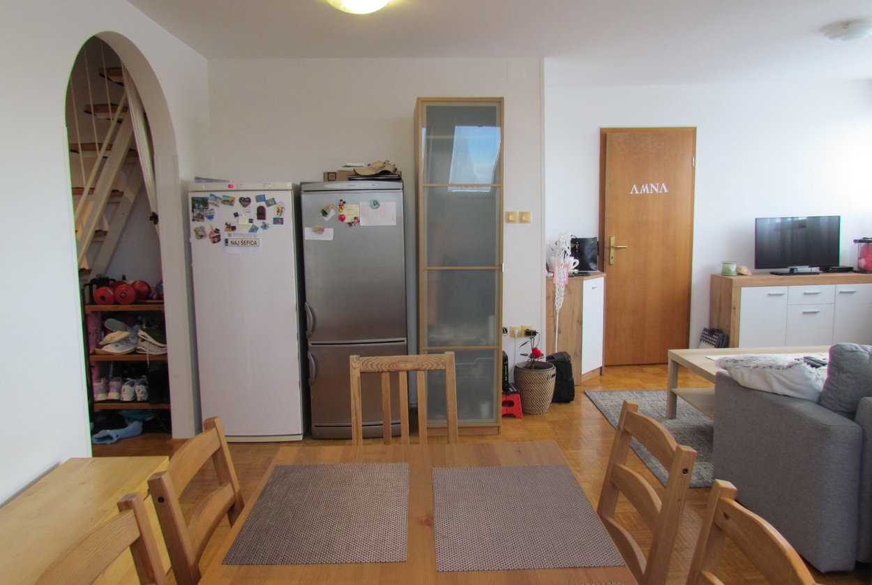 Lokacija: Ljubljana mesto, Moste-Polje, Moste