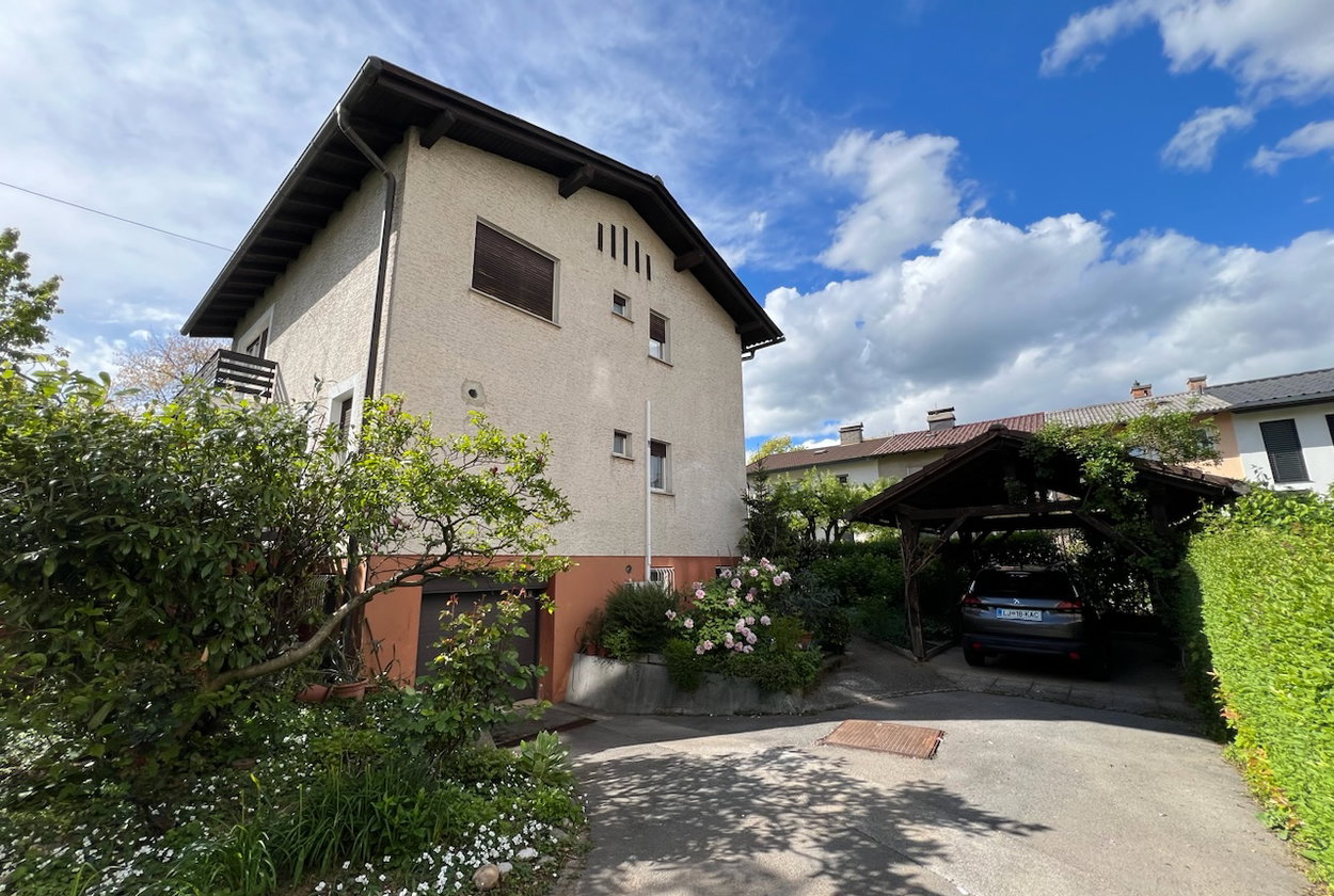 Lokacija: Ljubljana mesto, Bežigrad, Bežigrad