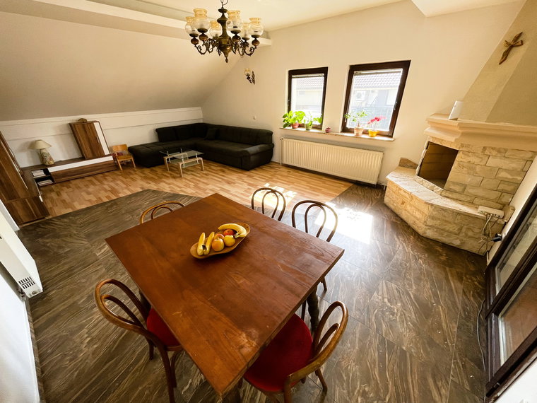 Lokacija: Ljubljana okolica, Komenda, Suhadole