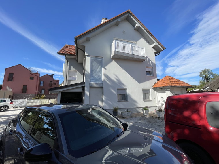 Lokacija: Ljubljana okolica, Brezovica, Notranje Gorice