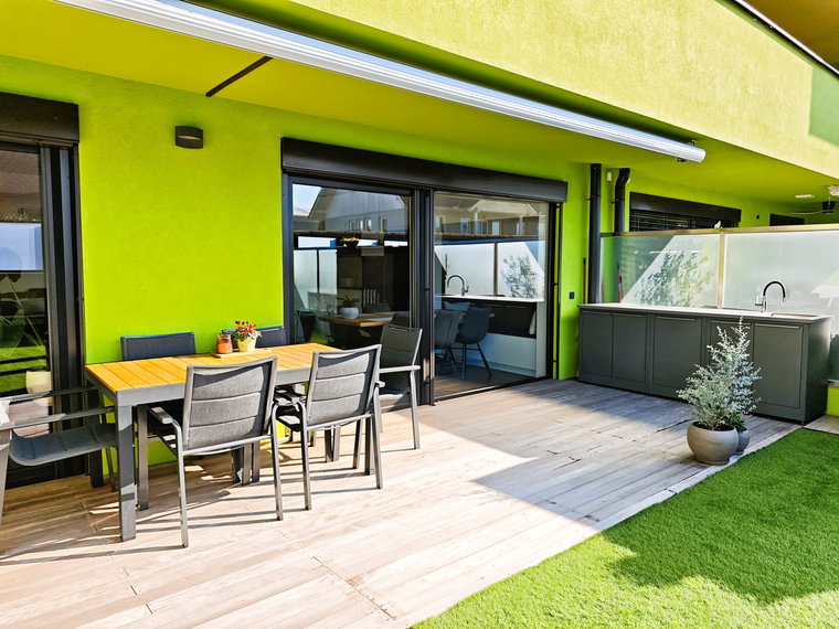 Lokacija: Ljubljana okolica, Komenda, Moste