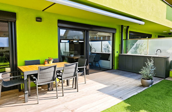 Lokacija: Ljubljana okolica, Komenda, Moste