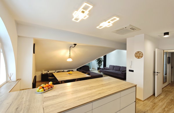 Lokacija: Ljubljana okolica, Kamnik, Duplica