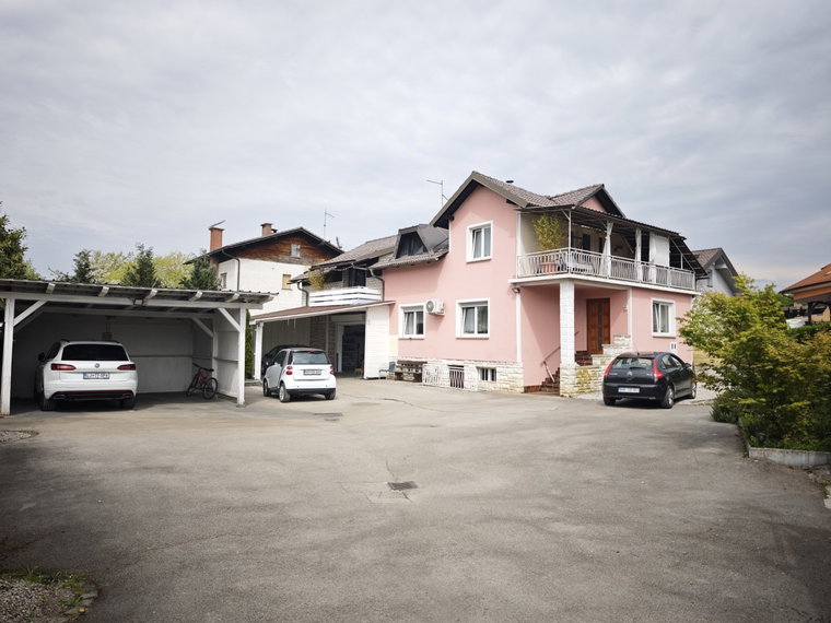 Lokacija: Ljubljana okolica, Domžale, Domžale