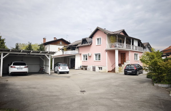 Lokacija: Ljubljana okolica, Domžale, Domžale