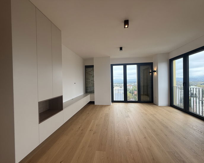 Lokacija: Ljubljana mesto, Šiška, Šiška