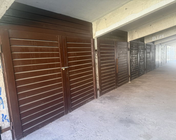 Location: Ljubljana City, Bežigrad, Bežigrad