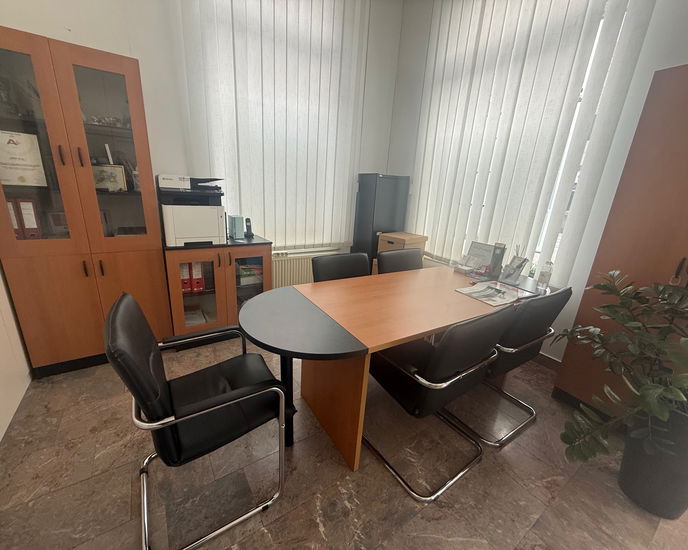 Nepremičnina: Oddaja, Poslovni prostor, Pisarna Lokacija: Ljubljana mesto, Bežigrad, Zupančičeva jama