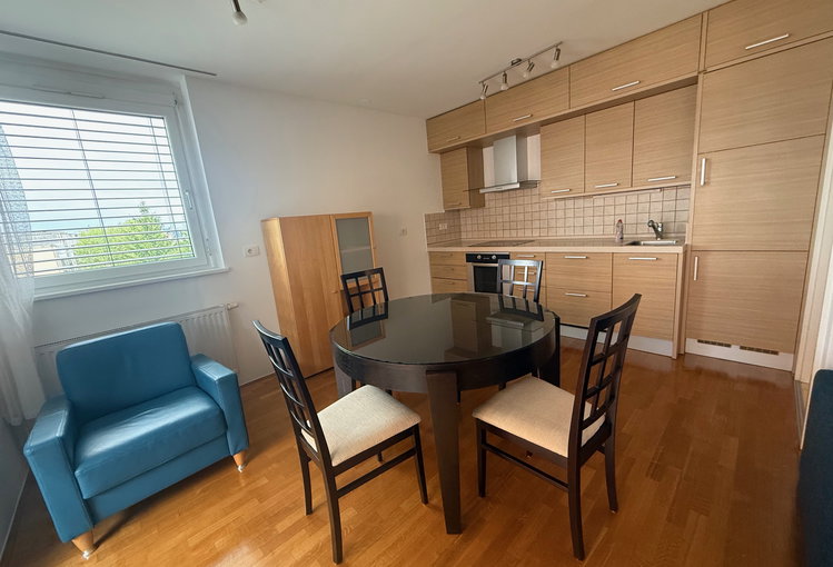 Lokacija: Ljubljana mesto, Bežigrad, Bežigrad