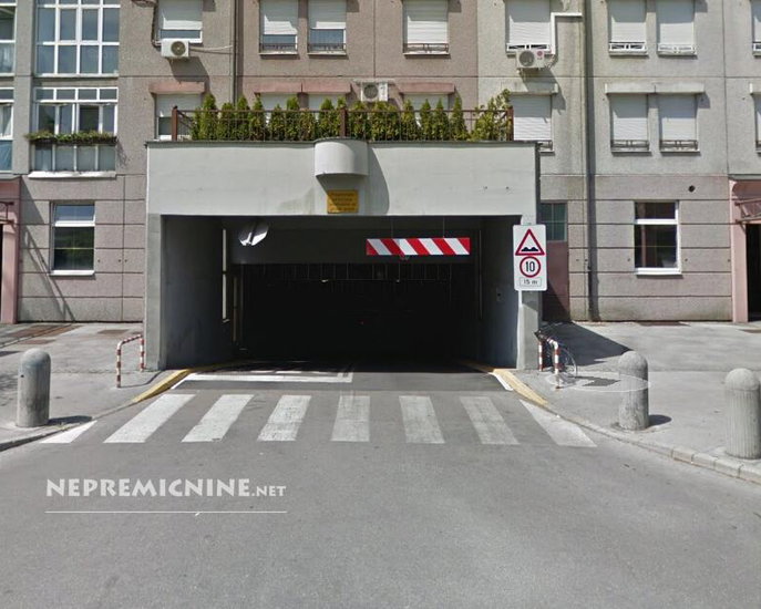 Nepremičnina: Oddaja, Garaža/parkirno mesto, Notranje parkirno mesto Lokacija: Ljubljana mesto, Bežigrad, Zupančičeva jama