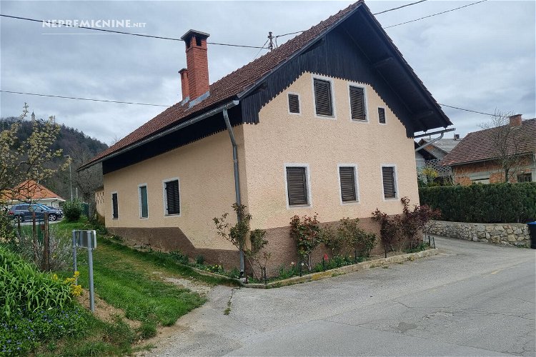 Lokacija: Ljubljana okolica, Litija, Vače