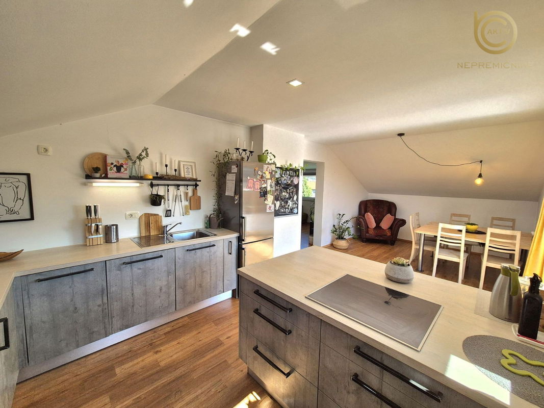 Lokacija: Ljubljana okolica, Domžale, Nožice