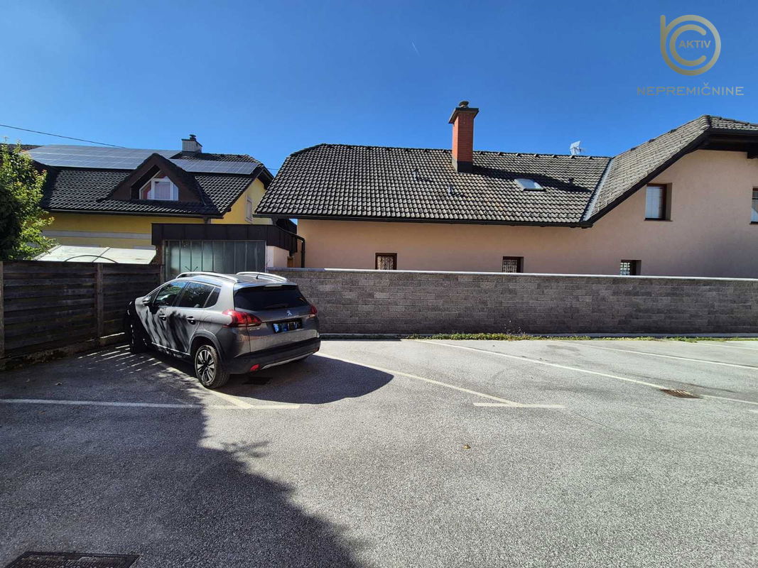 Lokacija: Ljubljana okolica, Domžale, Nožice