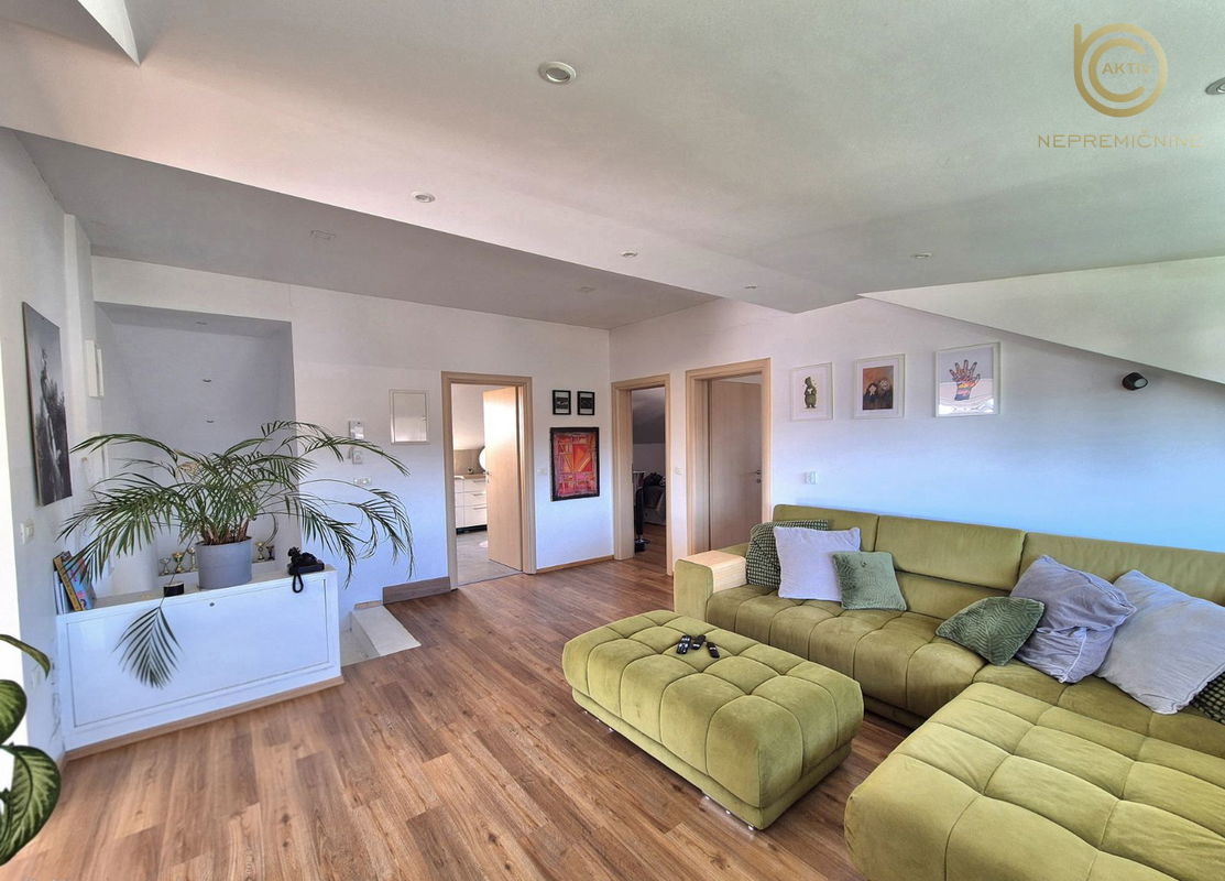 Lokacija: Ljubljana okolica, Domžale, Nožice