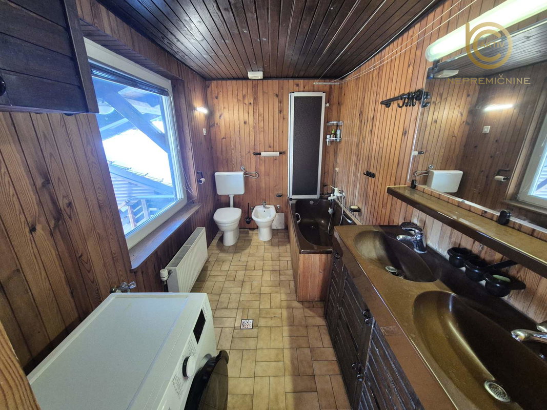 Lokacija: Savinjska, Velenje, Velenje