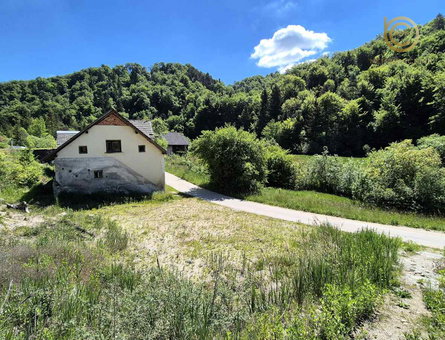 Lokacija: Ljubljana okolica, Ivančna Gorica, Višnja Gora