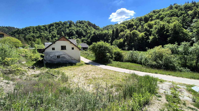 Lokacija: Ljubljana okolica, Ivančna Gorica, Višnja Gora