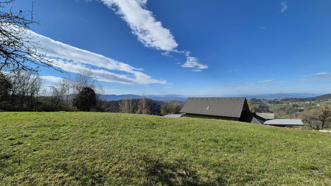 Lokacija: Ljubljana okolica, Lukovica, Zlato Polje