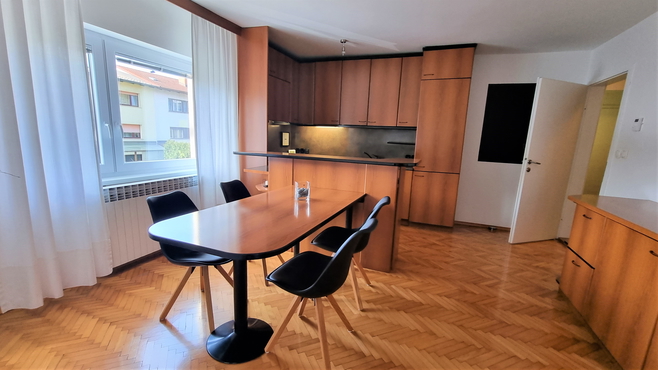 Lokacija: Ljubljana mesto, Vič-Rudnik, Rudnik