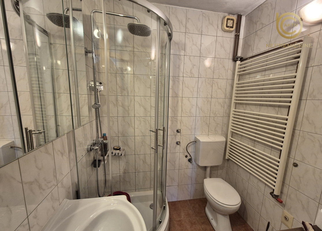 Lokacija: Ljubljana okolica, Vrhnika, Drenov grič