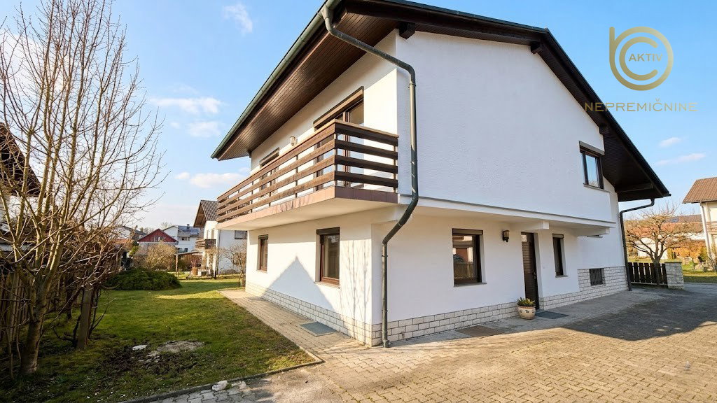 Lokacija: Ljubljana mesto, Bežigrad, Črnuče