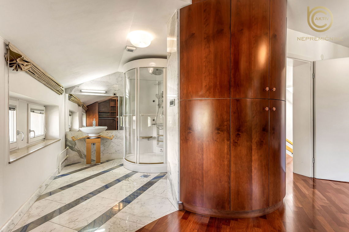 Lokacija: Ljubljana mesto, Vič-Rudnik, Dolgi most