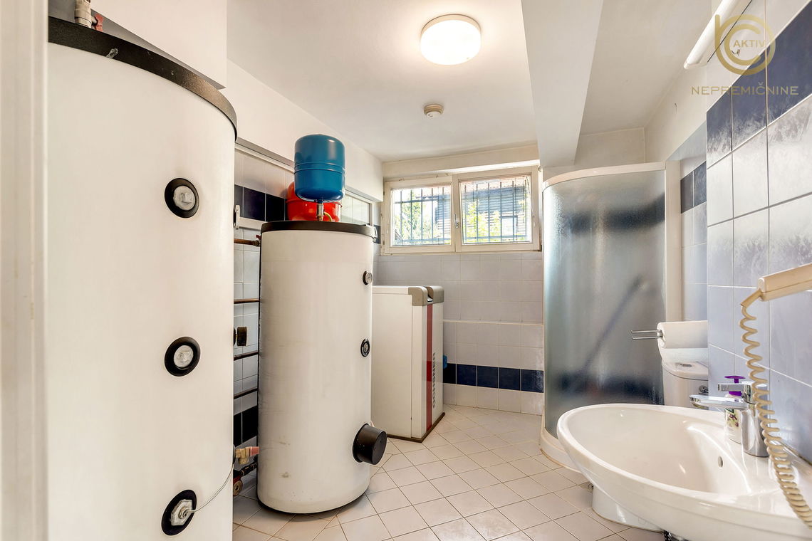 Lokacija: Ljubljana mesto, Vič-Rudnik, Dolgi most