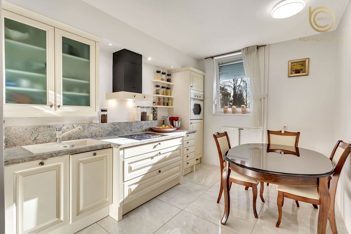 Lokacija: Ljubljana mesto, Bežigrad, Črnuče